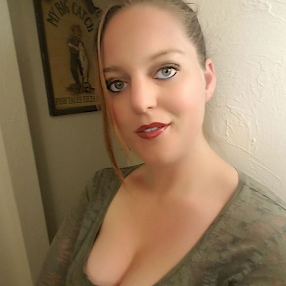 Meet your Posher, Cheyanne - Picture 1 of 1